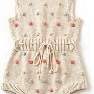 Stylish Newborn Knit Romper with Pom Poms - Perfect for Baby Girls 0-3 Months